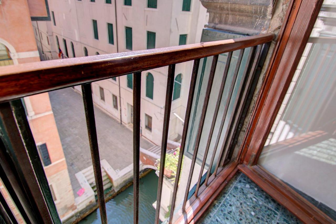 Marco Canal-Views Veneţia Exterior foto